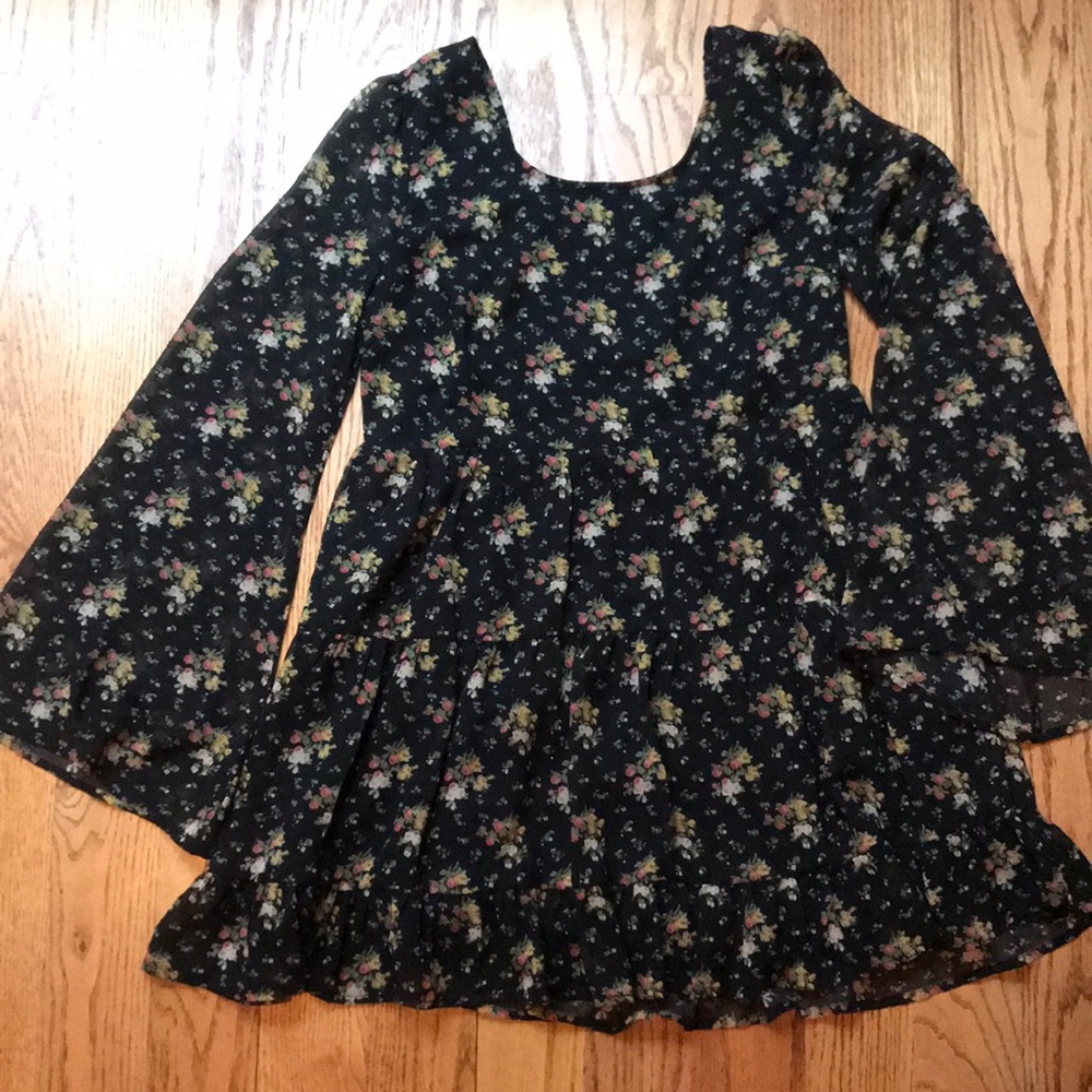 Flirty Floral